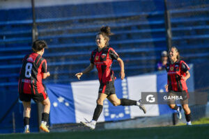 Natalia Arbelo, de Litoral, 23ª Copa Nacional de Fútbol Femenino. Estadio Parque Artigas.