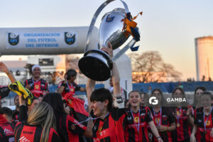 Litoral Campeón de la 23ª Copa Nacional de Fútbol Femenino. Estadio Parque Artigas.