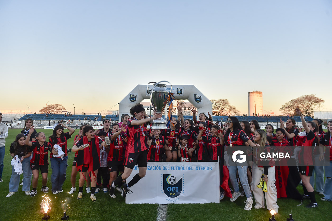 Litoral Campeón de la 23ª Copa Nacional de Fútbol Femenino. Estadio Parque Artigas.
