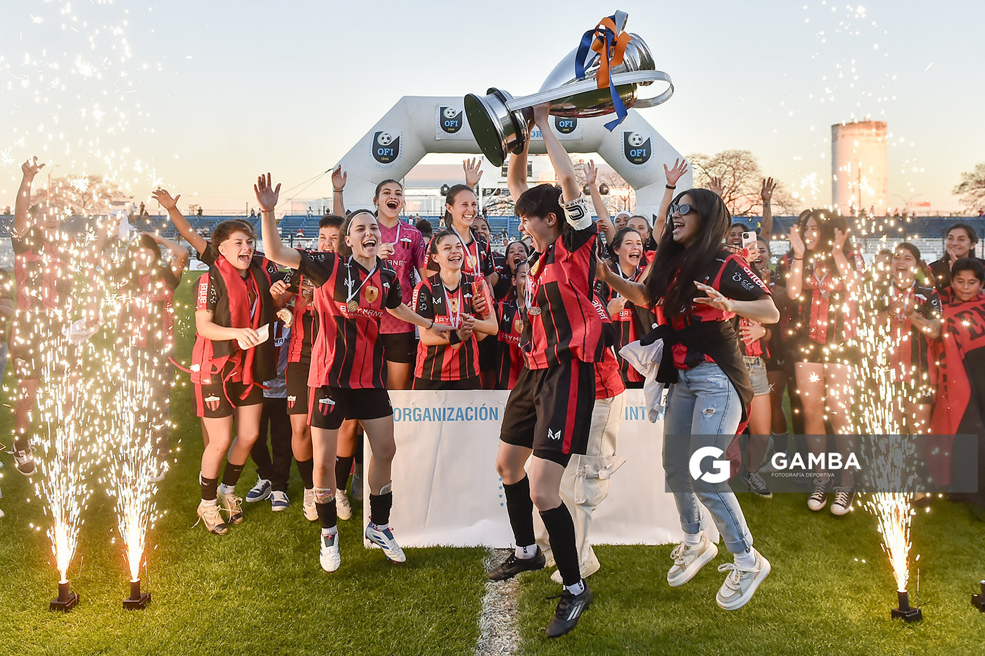 Litoral Campeón de la 23ª Copa Nacional de Fútbol Femenino. Estadio Parque Artigas.
