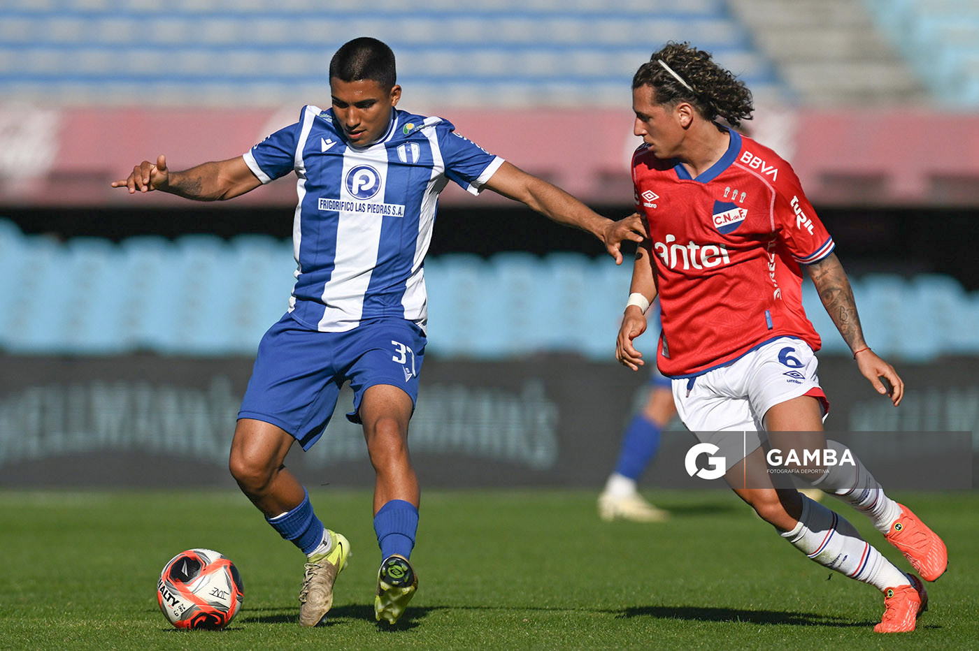 Ramiro Peralta, de Juventud, Torneo Clausura. Estadio Centenario.