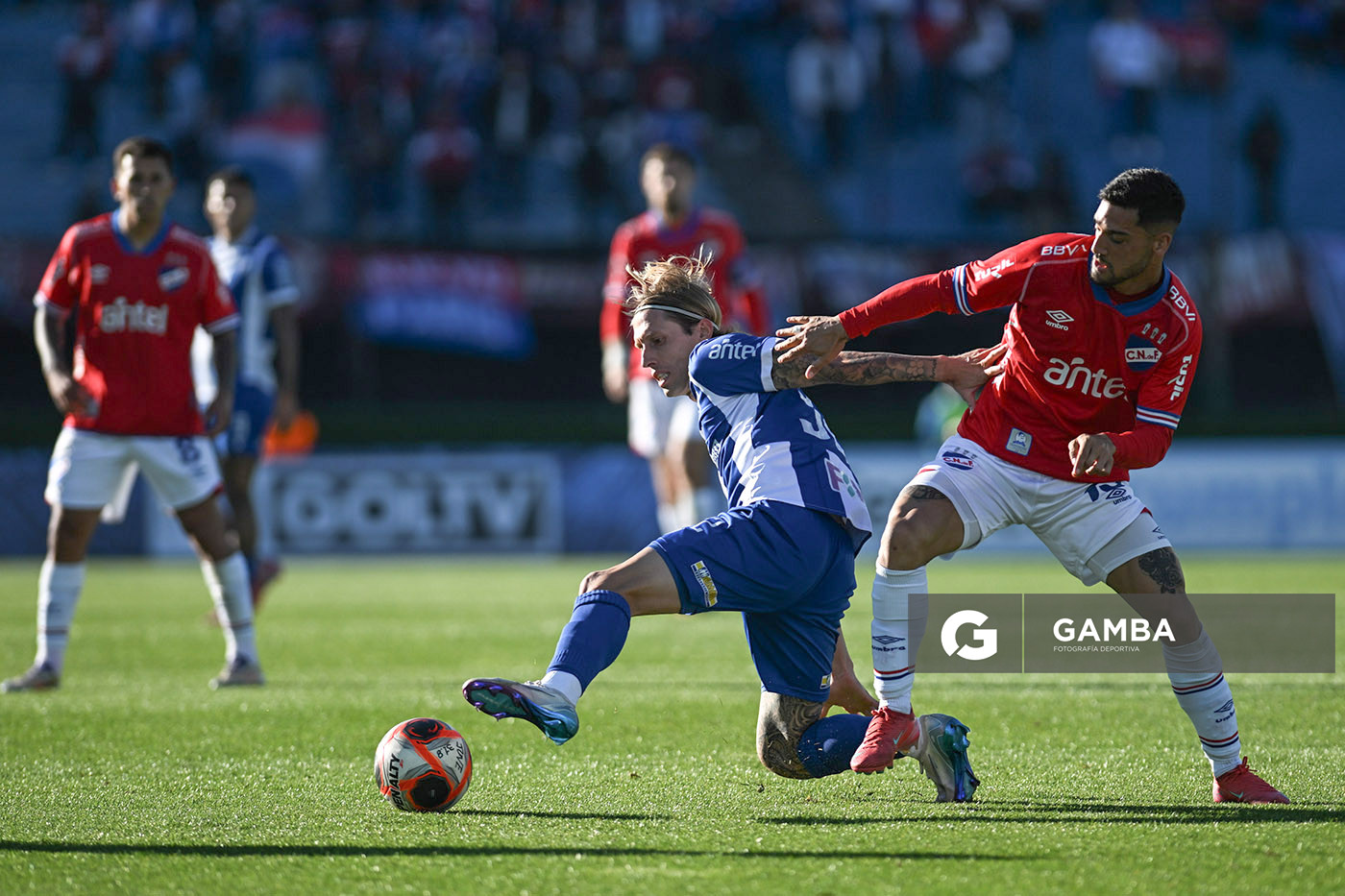 Iván Rossi, de Juventud, Torneo Clausura. Estadio Centenario.