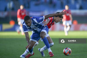 Lucas Villalba, de Nacional, Torneo Clausura. Estadio Centenario.