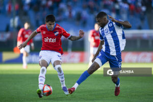 Lucas Villalba, de Nacional, Torneo Clausura. Estadio Centenario.