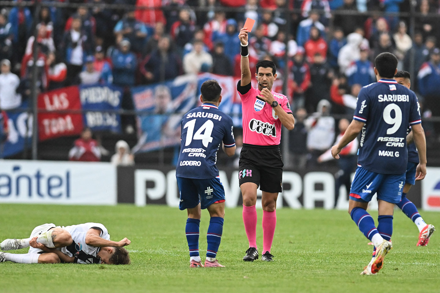 Danubio 0 - Nacional 0. F11CL25.