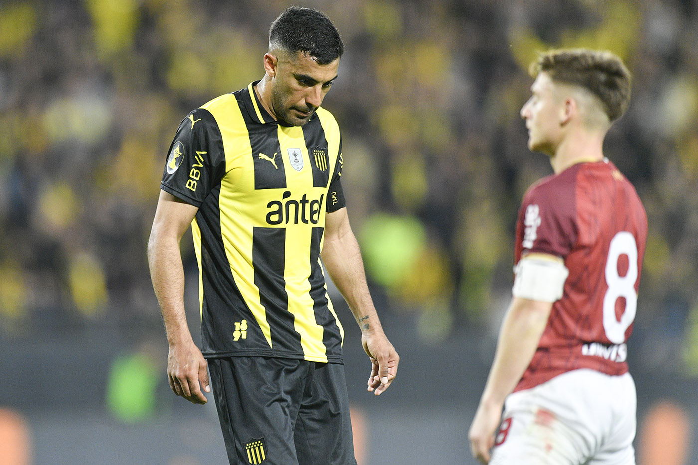 Peñarol 3 - Wanderers 0. F12TC25.