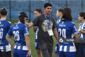 Diego Ifrán, director técnico de Litoral, 23ª Copa Nacional de Fútbol Femenino. Estadio Parque Artigas.