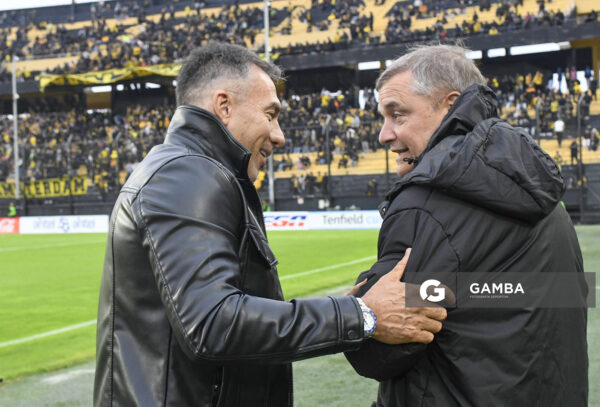 Gustavo Matosas y Diego Aguirre. Torneo Clausura. Estadio Campeón del Siglo.