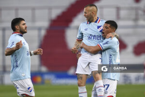 Nicolás López, de Nacional, Torneo Clausura. Estadio Gran Parque Central.