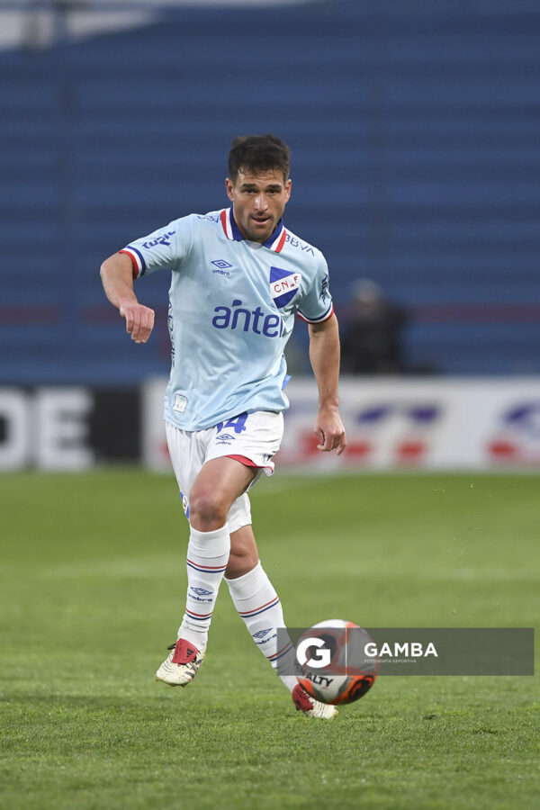 Nicolás Lodeiro, de Nacional, Torneo Clausura. Estadio Gran Parque Central.