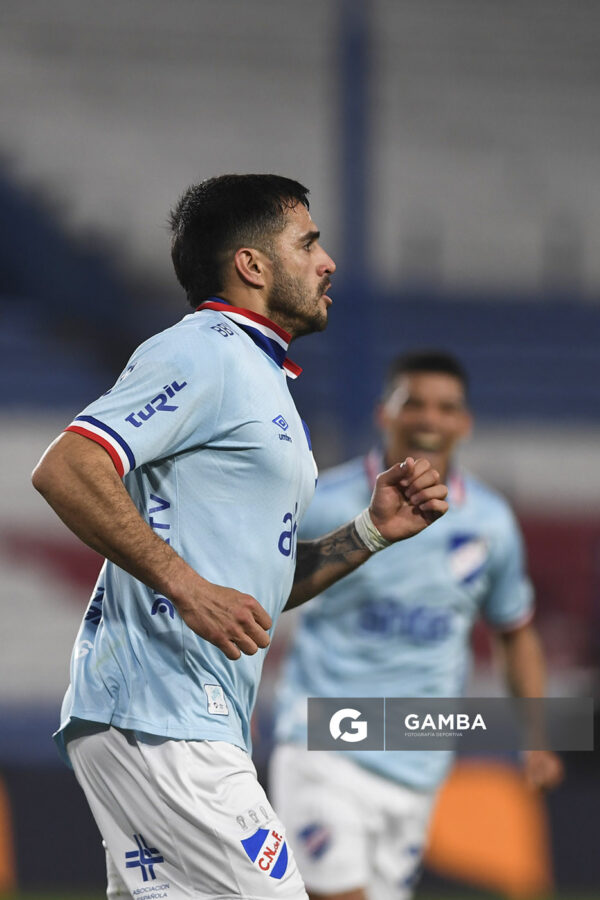 Maximiliano Gómez, de Nacional, Torneo Clausura. Estadio Gran Parque Central.
