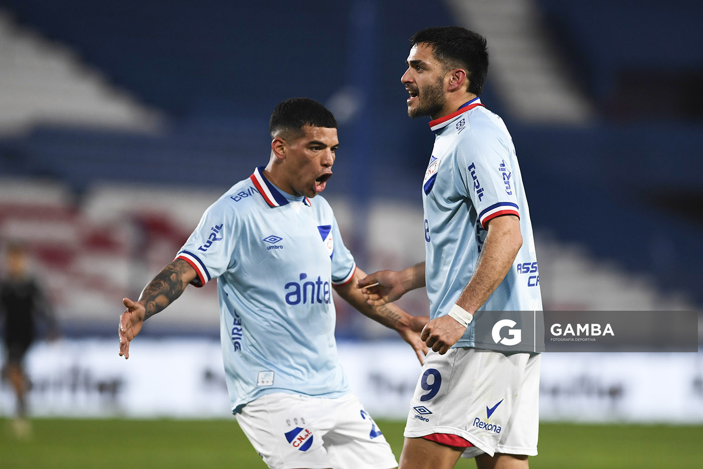 Maximiliano Gómez, de Nacional, Torneo Clausura. Estadio Gran Parque Central.