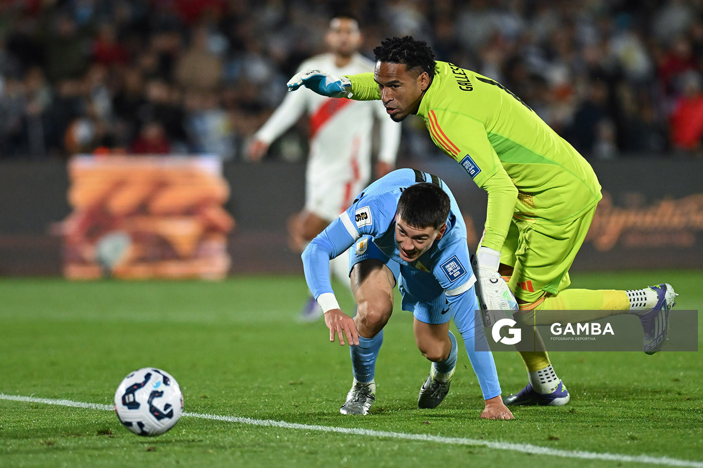 Facundo Pellistri, de Uruguay, Eliminatorias sudamericanas. Estadio Centenario.