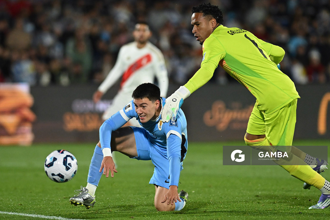 Facundo Pellistri, de Uruguay, Eliminatorias sudamericanas. Estadio Centenario.