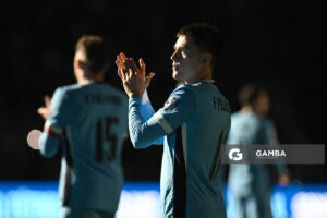 Facundo Pellistri, de Uruguay, Eliminatorias sudamericanas. Estadio Centenario.