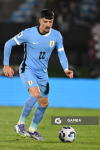 Joaquín Piquerez, de Uruguay, Eliminatorias sudamericanas. Estadio Centenario.