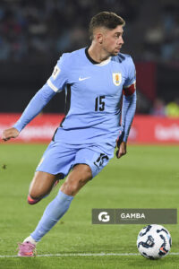 Federico Valverde, de Uruguay, Eliminatorias sudamericanas. Estadio Centenario.