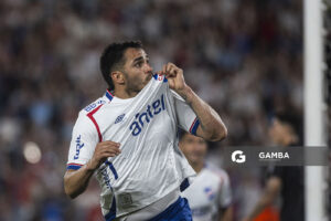 Maximiliano Gómez, de Nacional, Torneo Clausura. Estadio Gran Parque Central.