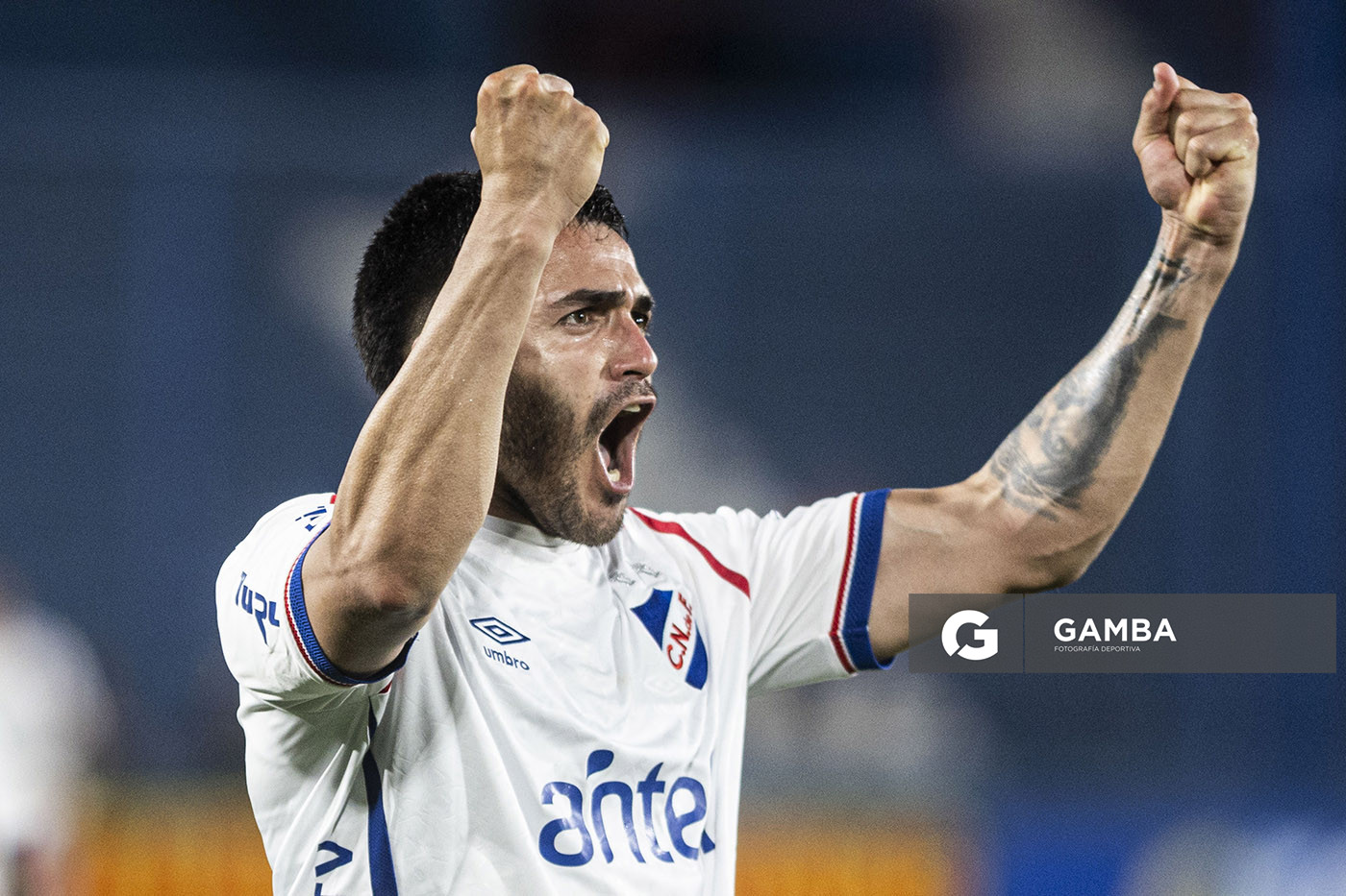 Maximiliano Gómez, de Nacional, Torneo Clausura. Estadio Gran Parque Central.