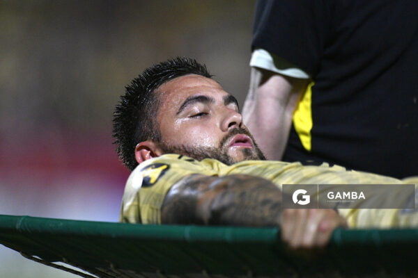 Héctor Villalba, de Peñarol, Torneo Clausura. Estadio Silvestre Octavio Landoni.