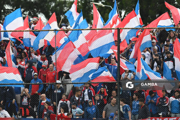 Hinchas de Nacional, Torneo Clausura. Estadio María Mincheff de Lazaroff.