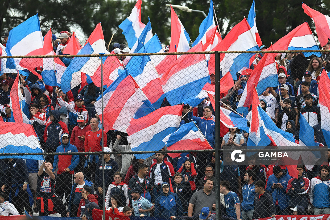 Hinchas de Nacional, Torneo Clausura. Estadio María Mincheff de Lazaroff.