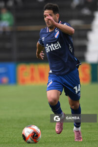 Nicolás Lodeiro, de Nacional, Torneo Clausura. Estadio María Mincheff de Lazaroff.