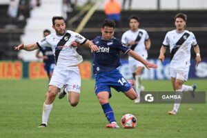 Nicolás Lodeiro, de Nacional, Torneo Clausura. Estadio María Mincheff de Lazaroff.