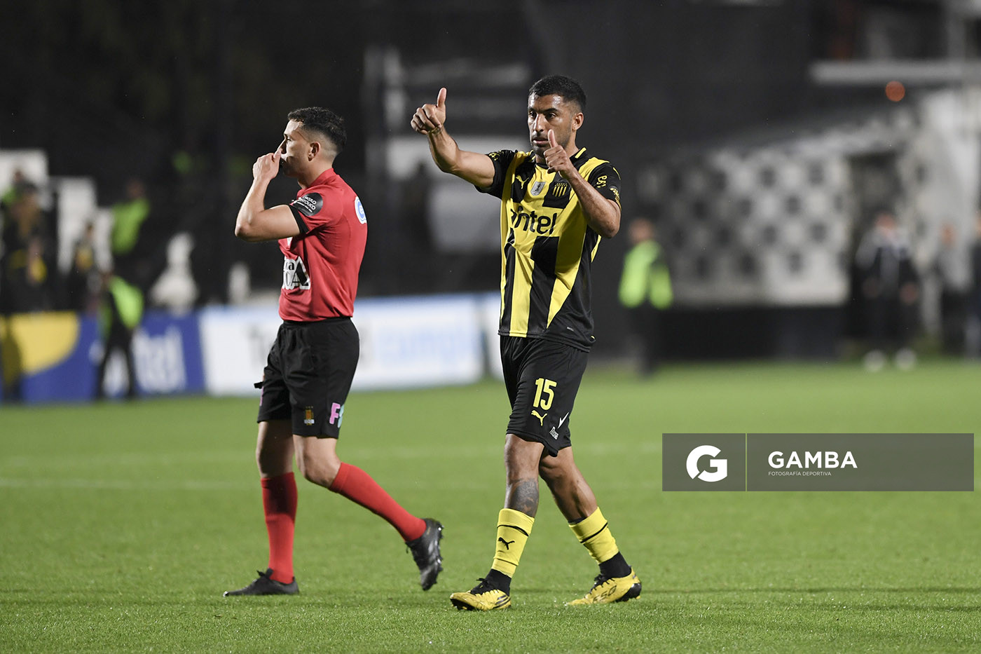 Maximiliano Olivera, de Peñarol, Copa AUF Uruguay. Estadio Parque Alfredo V. Viera.