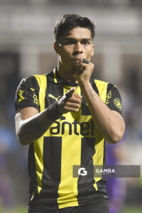 Matías Arezo, de Peñarol, Copa AUF Uruguay. Estadio Parque Alfredo V. Viera.