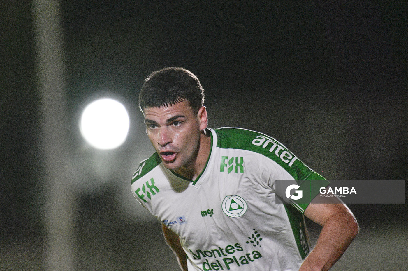 Álvaro López, de Plaza Colonia, Copa AUF Uruguay. Estadio Campeones Olímpicos.