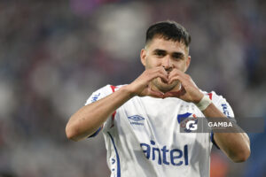 Maximiliano Gómez, de Nacional, Torneo Clausura. Estadio Gran Parque Central.