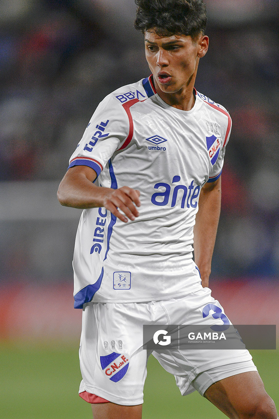 Agustín Dos Santos, de Nacional, Torneo Clausura. Estadio Gran Parque Central.