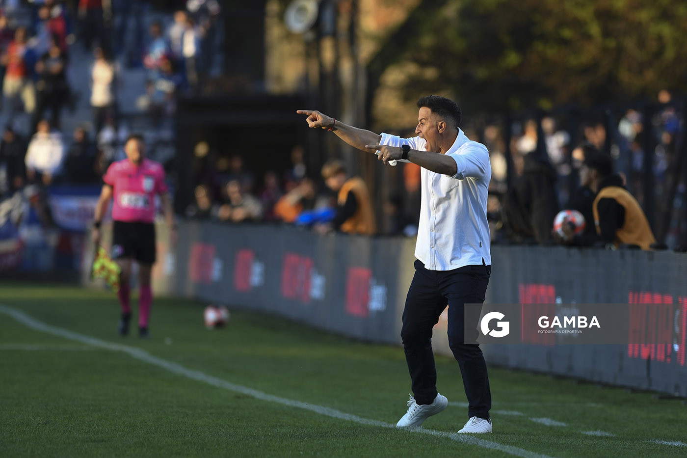 Pablo Peirano, director técnico de Nacional, Torneo Clausura. Estadio Parque Alfredo V. Viera.