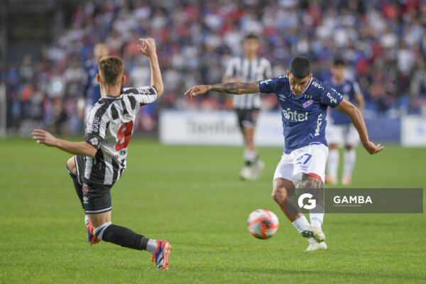Diego Romero, de Nacional, Torneo Clausura. Estadio Parque Alfredo V. Viera.