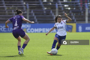 Hadrielen Gomes, de Nacional, Campeonato Uruguayo de Fútbol Femenino. Estadio Luis Franzini.