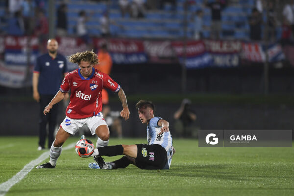 Luciano Boggio, de Nacional. Torneo Clausura. Estadio Centenario.