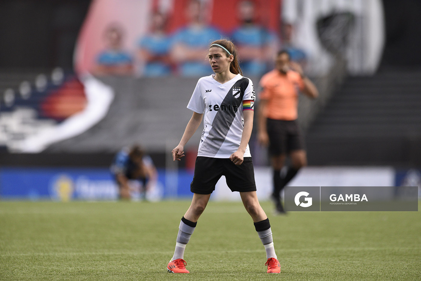 Fernanda Tenorio, capitana de Danubio. 26° Campeonato Uruguayo Femenino.