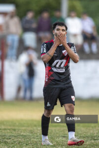 Darío Casañas, de Barrio Olímpico, Campeonato Minuano. estadio La Bombonera Roja.