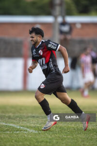 Darío Casañas, de Barrio Olímpico, Campeonato Minuano. estadio La Bombonera Roja.