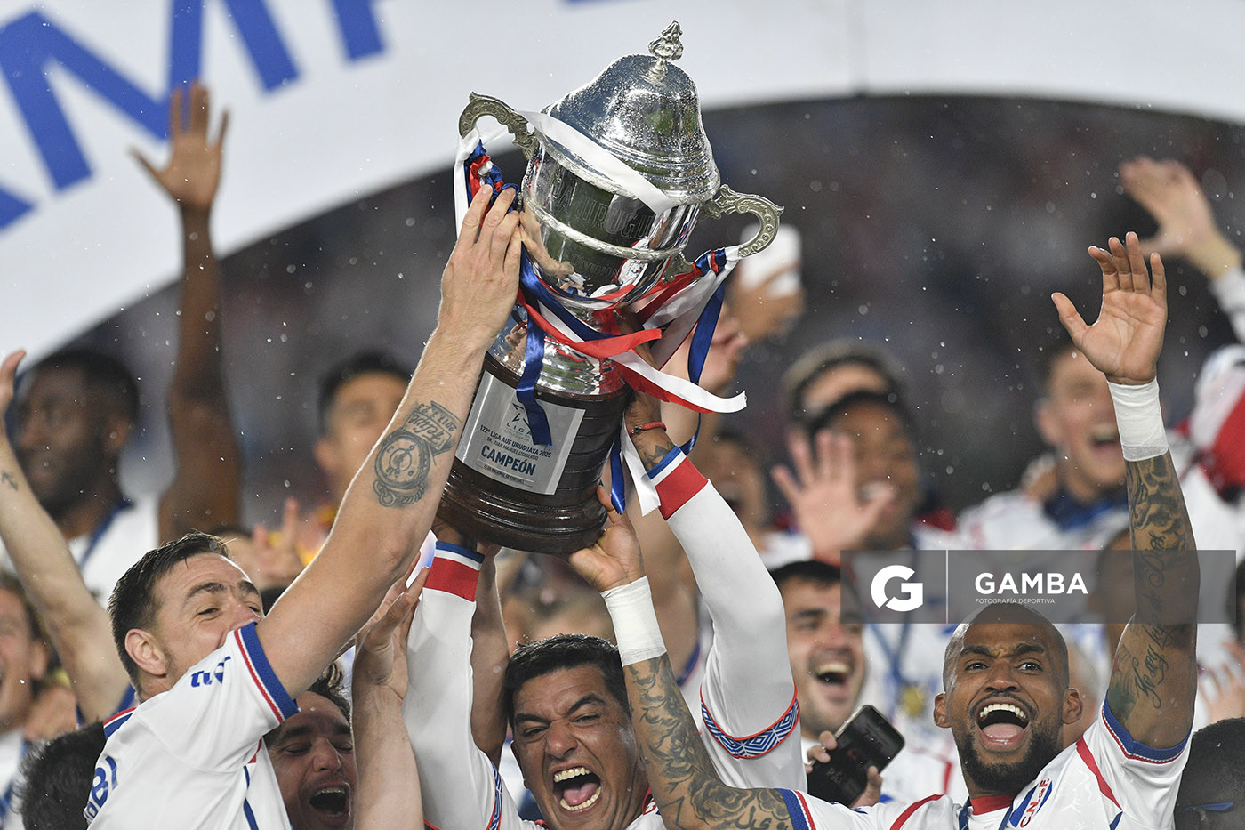 Nacional Campeón. Liga AUF Uruguaya. Estadio Gran Parque Central.