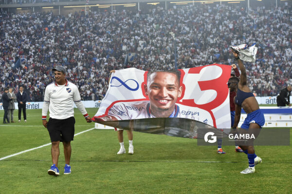 Nacional Campeón. Liga AUF Uruguaya. Estadio Gran Parque Central.