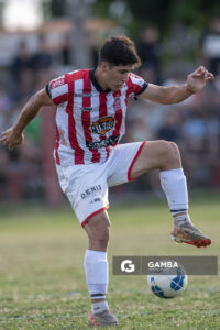 Nicolás Suárez, de Lavalleja, Campeonato Minuano. estadio La Bombonera Roja.