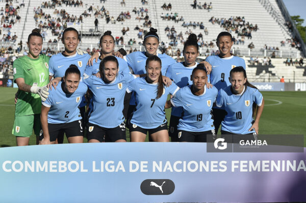 Titulares de Uruguay. Conmebol Liga de Naciones Femenina . Estadio Parque Alfredo Viera.