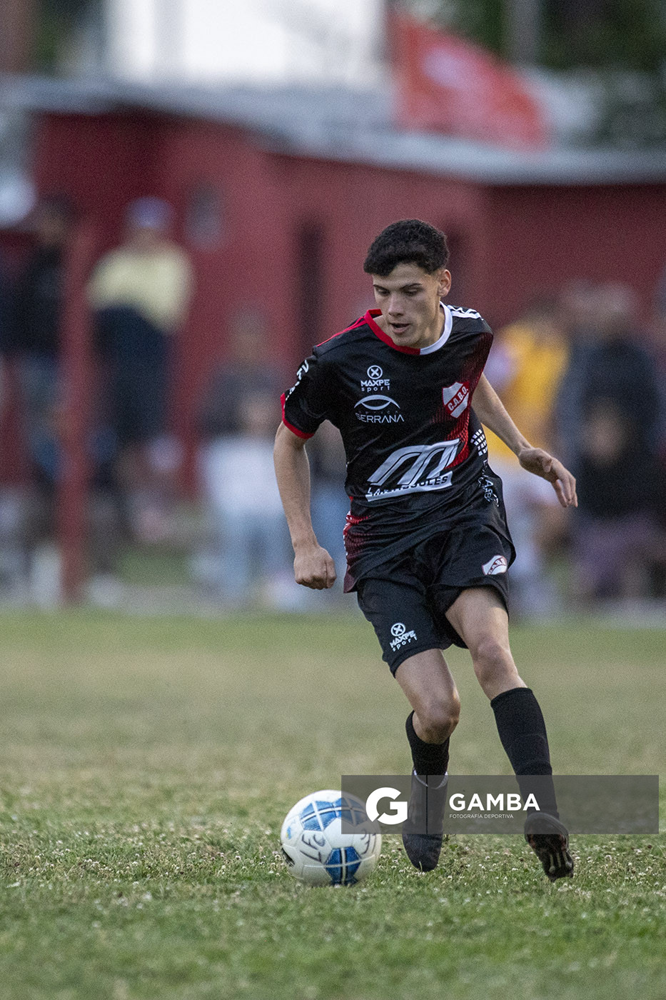 Leandro Villar, de Barrio Olímpico, Campeonato Minuano. estadio La Bombonera Roja.