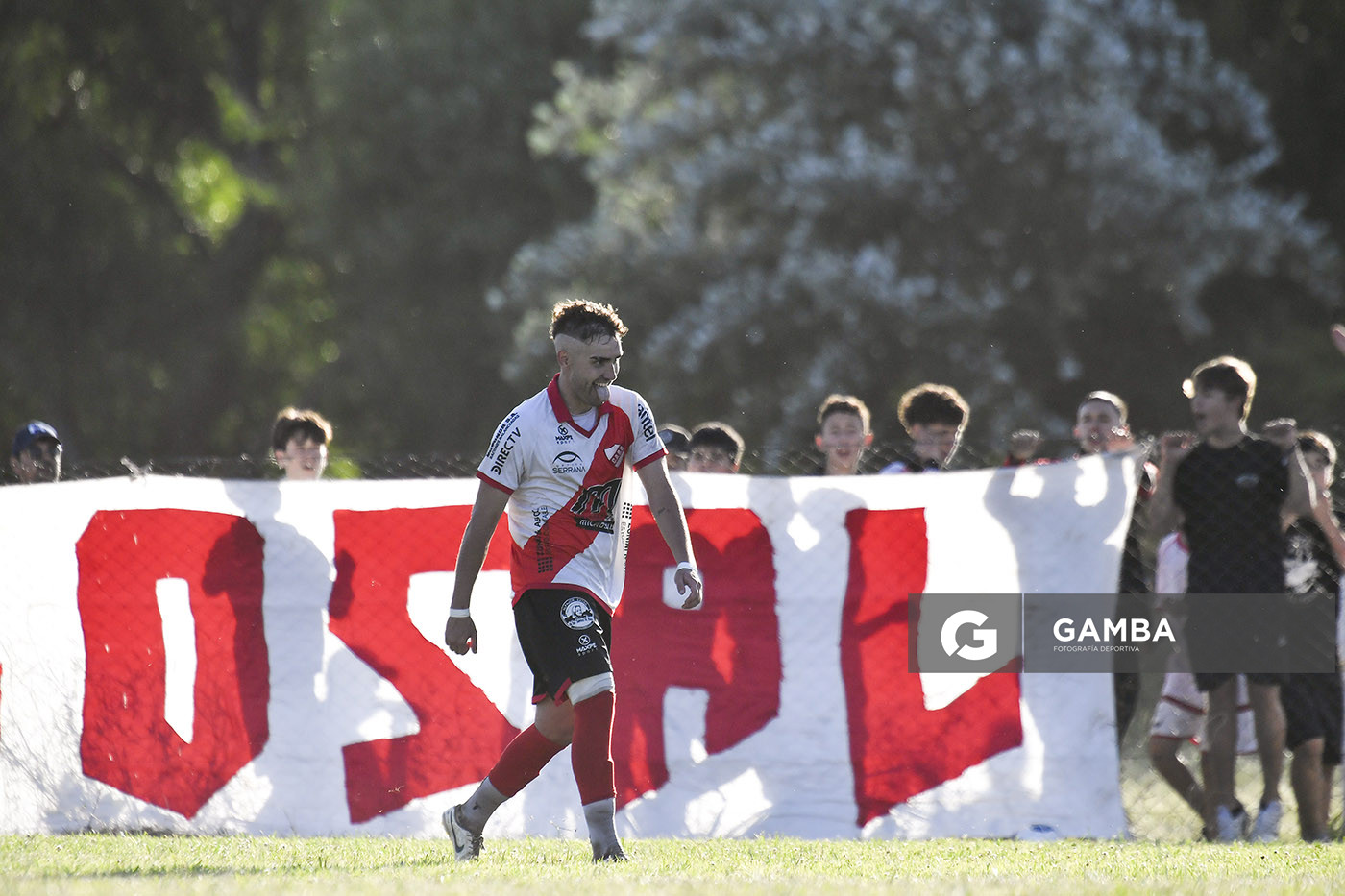 Ignacio Moreira, de Barrio Olímpico. Campeonato Minuano. Cancha de Nacional.