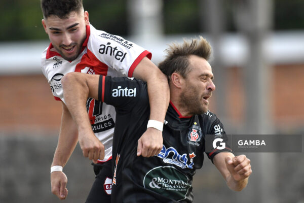 Ignacio Moreira, de Barrio Olímpico. Andrés Berrueta, de Lavalleja. Campeonato Minuano. Estadio La Bombonera Roja.