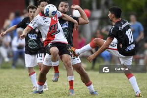 Gabriel Chaine, de Barrio Olímpico. Campeonato Minuano. Estadio La Bombonera Roja.