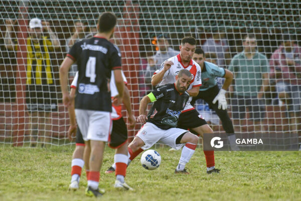 Marcelo Martínez, de Lavalleja. Campeonato Minuano. Estadio La Bombonera Roja.