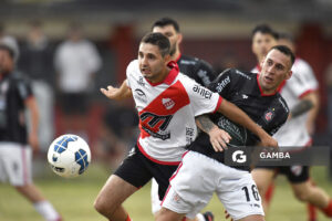 Agustín Trabuco, de Barrio Olímpico. Campeonato Minuano. Estadio La Bombonera Roja.